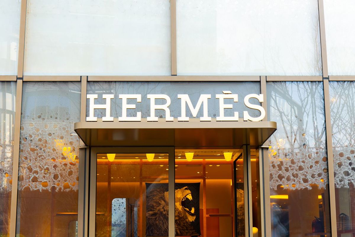 HERMES shops