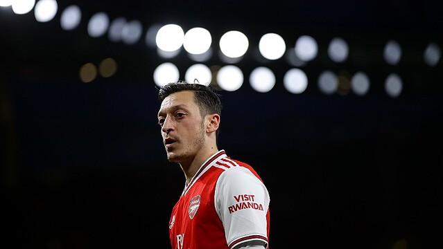 エジルは全員と問題があった 元アーセナル選手が明かす ライブドアニュース