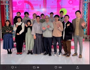 無観客での決勝に出場する芸人たち(画像は『カンテレ 2020年2月29日付Twitter「きょうお昼3時は『いよいよR-1ぐらんぷり2020 ファイナリスト大集合!〜ネタ以外で戦ってもらいましたSP〜』」』のスクリーンショット)