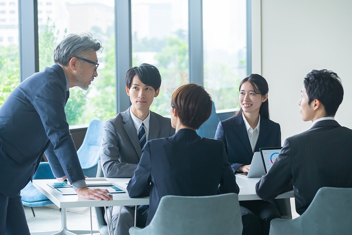 「凡庸なリーダー」と「できるリーダー」のちがいは、部下のどこを見るかでわかる - ライブドアニュース