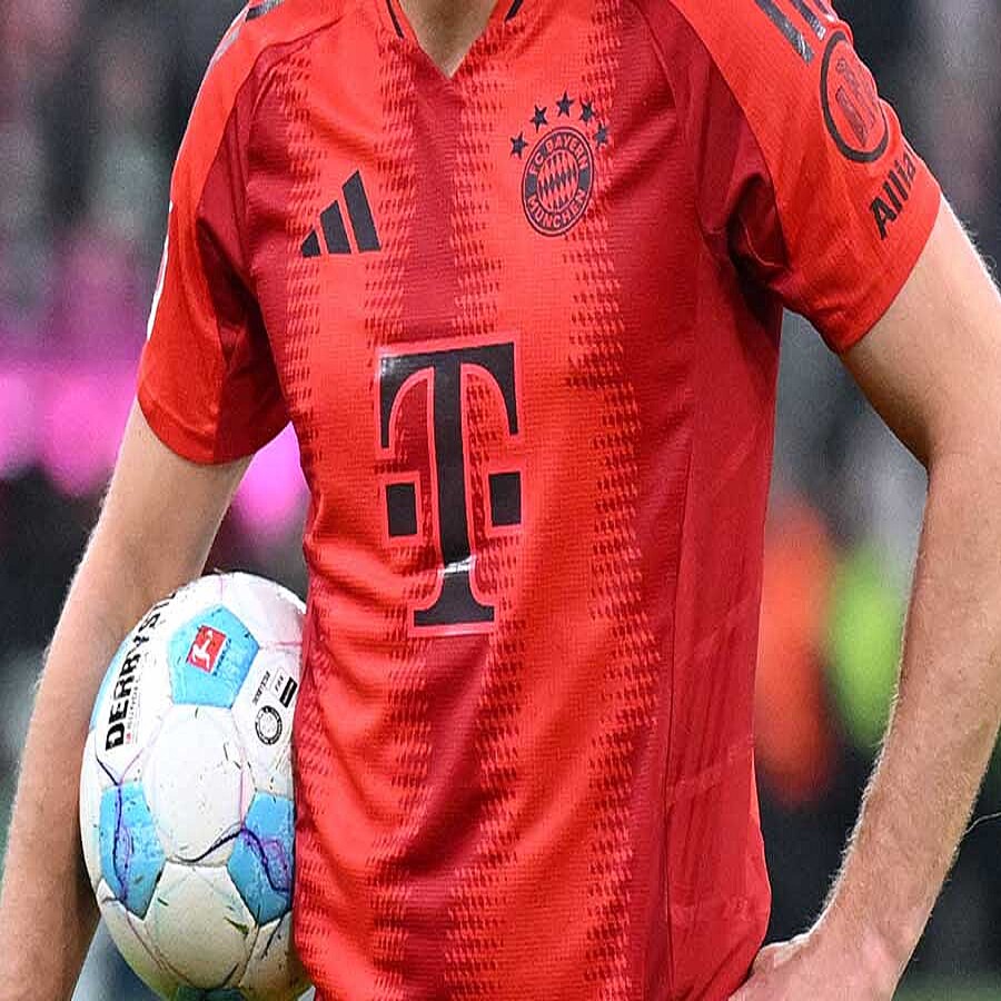 バイエルン125周年ユニフォーム