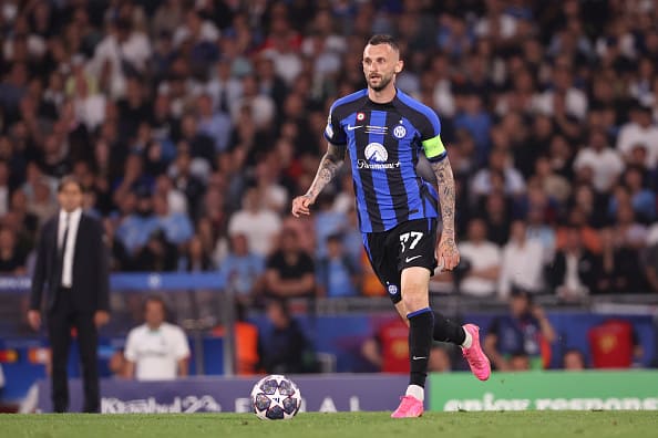 ブスケッツの後釜探しのバルセロナ インテルのブロゾビッチ獲得に動く