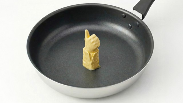 迫力たっぷりに溶けていくバター(いしかわかずやさん提供)