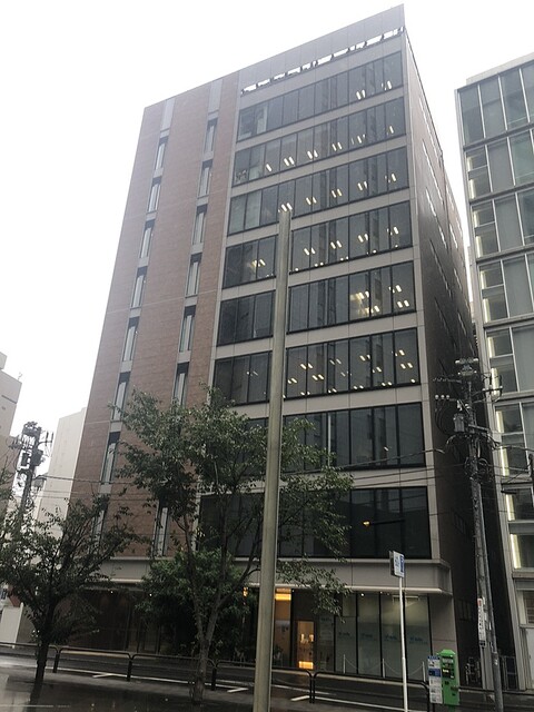 日本ロジステックが入居するビル