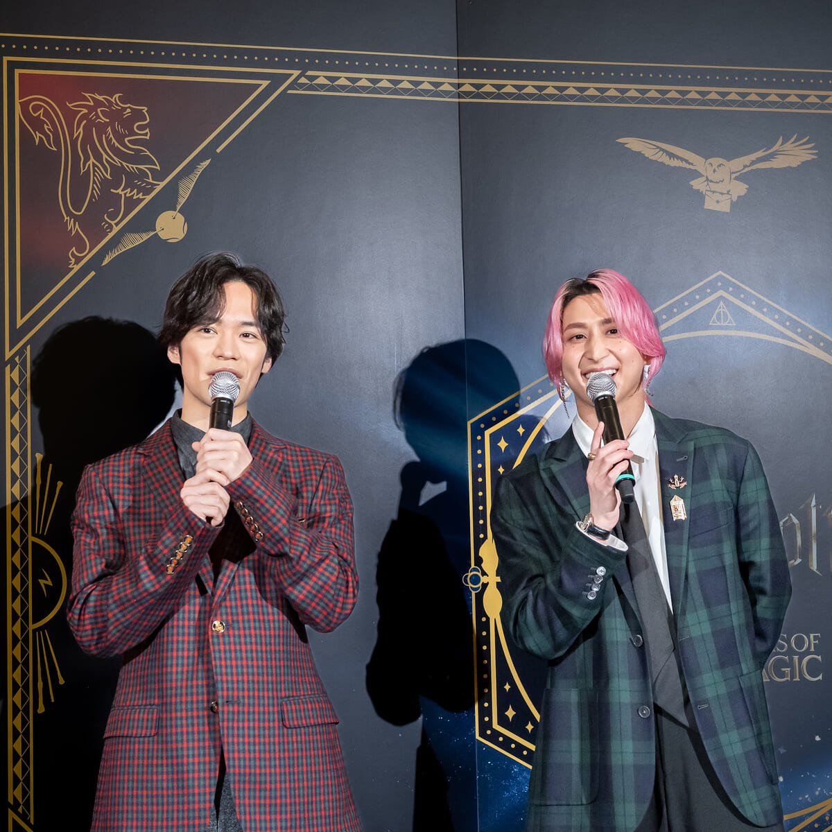 小野賢章とSnow Man佐久間大介が英国風衣装で登場！映画「ハリー・ポッター」25周年記念セレモニー