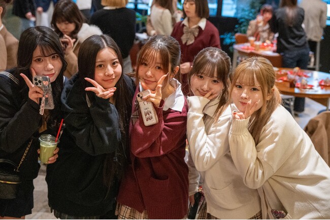 �㥤�٥�ȥ��ー�ȡ�Z��������ޥ�ー��ƥ饷ー�ֺ¡ֺ��������������ー������åפǳؤ�MONEY���ùֺ¡פ򳫺š���ë���ҥ���ー�ʥ���ʥ륹��ー������̤��濴�ˡ�Z����25̾������