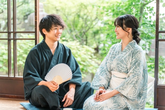 「ご主人さま」「奥さま」の代わりになる言葉は？