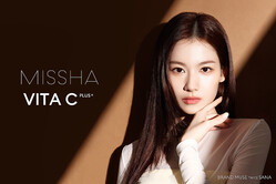 TWICE ���ʡ���ǯ�˰���³���ڹ񥳥����MISSHA�פΥ֥��ɥߥ塼����ȴŧ��