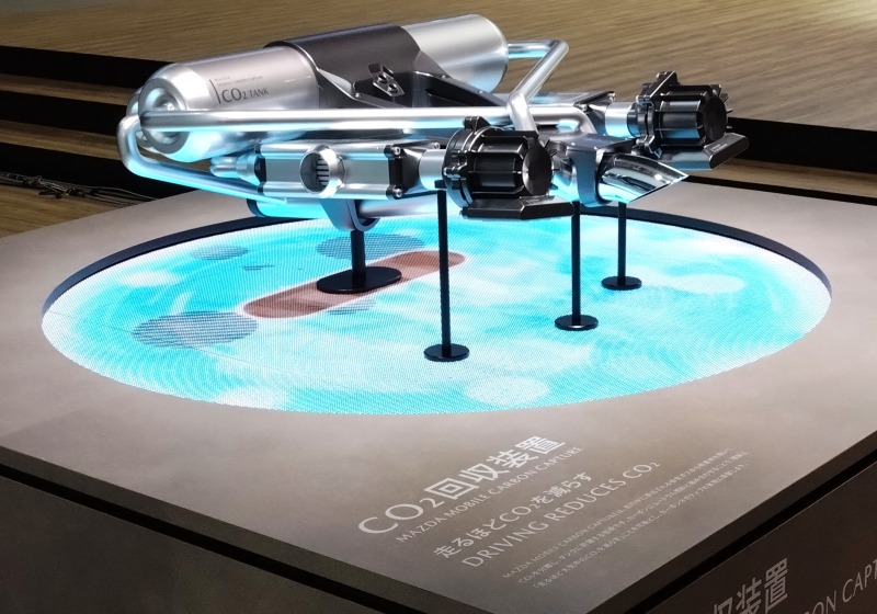 「走るほどにCO2を減らす」マツダのミライに驚かされる