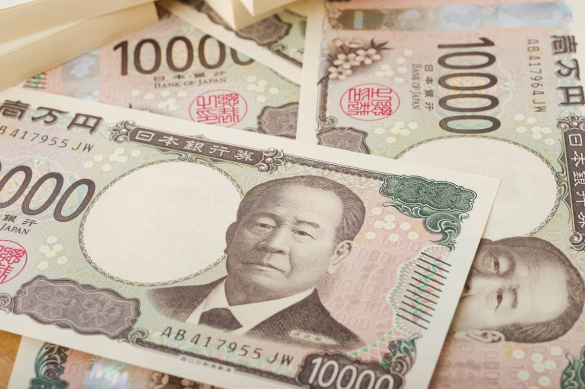 国家公務員・地方公務員・大手会社員」65歳までの“生涯賃金”が多いのは？「安定・高収入」なのは国家公務員？ データをもとに比較 - ライブドアニュース