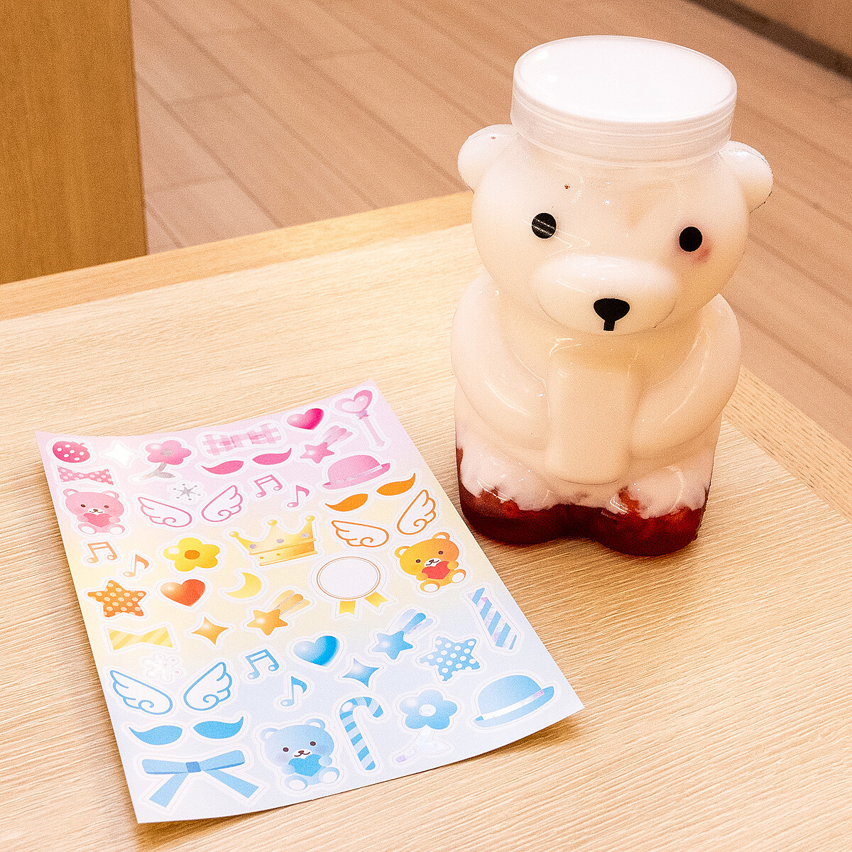 ご検討【3213】いちご持ちくまちゃん　　フローライト Amazon.co.jp: シリコン製 LEDライト くまのおやすみライト ブルー W15