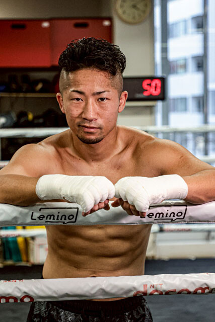 「ボクシングで負けるわけにはいかない」井上拓真の表情にはその強い覚悟があふれ出ている