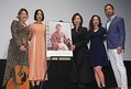 
原田家メンバー勢揃い！ - 左から優河、石橋静河、原田美枝子、石橋エマニュエル、石橋大河
