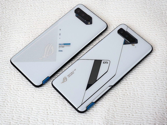 Rogphone 5 冷却ファンです ゲームボタンに空冷ファン搭載──ASUS ROG
