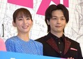 吉岡里帆（左）から追及された中村倫也（右） （C）ORICON NewS inc.