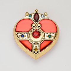 世界初の公式「セーラームーンストア」ラフォーレ原宿にオープン - コスメからウェア、バッグまで