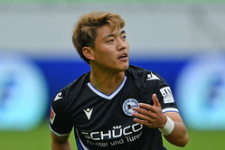 堂安律 ビーレフェルトの新ポジションで得た新たな 武器 とは 必ずチームの助けに ライブドアニュース