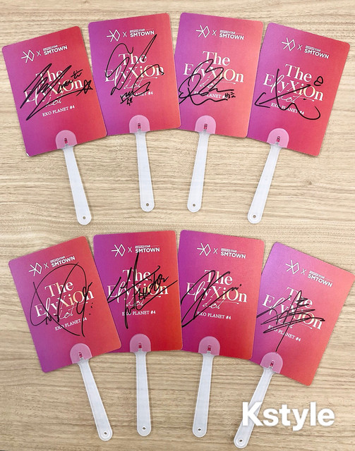 終了しました Exoメンバー直筆サイン入りグッズを各1名様に Superstar Smtown 1周年記念 応募はtwitterをフォロー ツイート ライブドアニュース