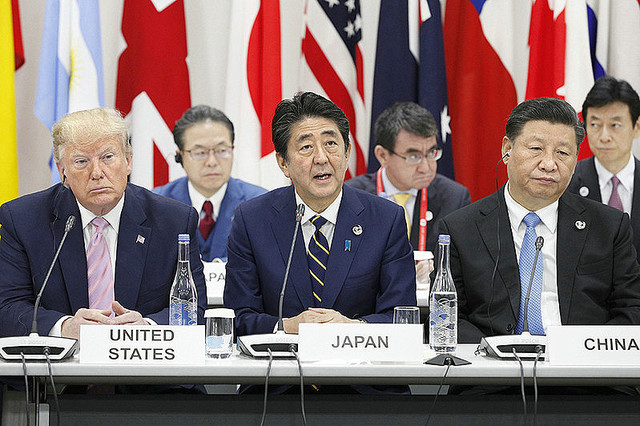 G20サミットででも米日中の三首脳(28日午後、大阪市<代表撮影>)