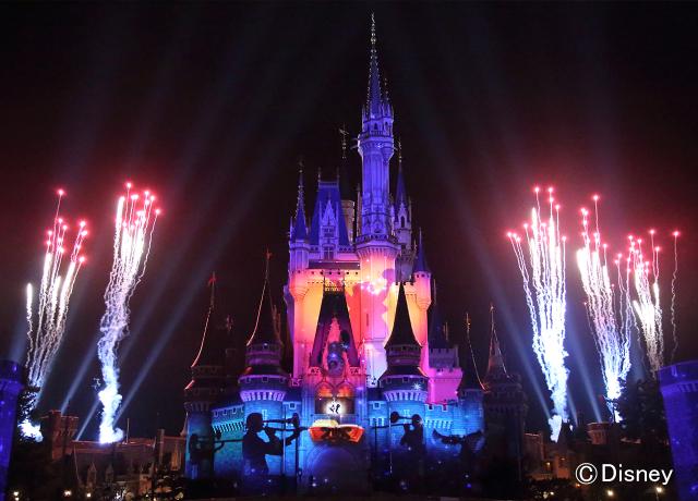 夜の東京ディズニーランド を光と花火で彩る 新しいナイトショー ライブドアニュース