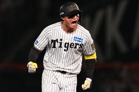 阪神・森下翔太【写真：小林靖】