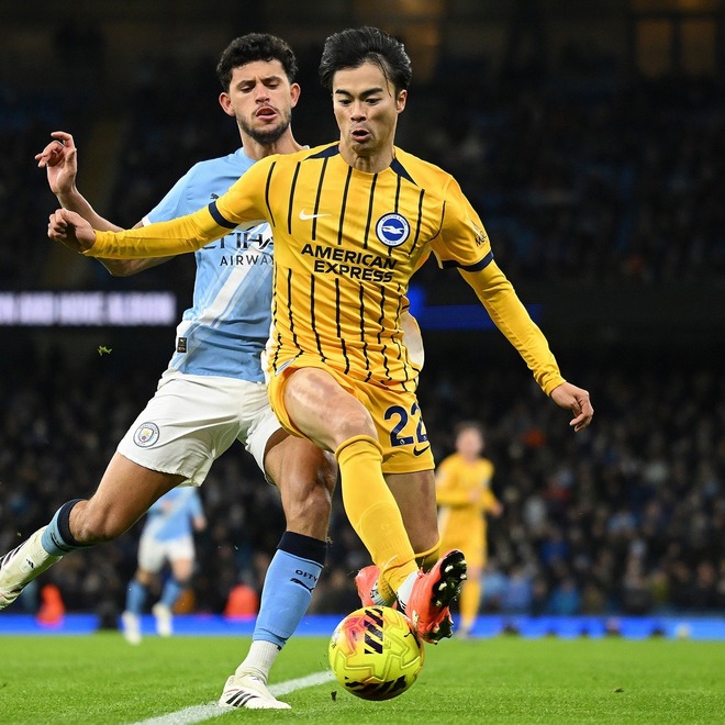 シティ戦でミドル弾の三笘。実に４か月ぶりのゴールだ。（C）Getty Images