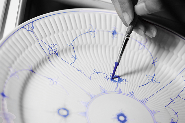 至高のブルー”「ロイヤル コペンハーゲン」の陶磁器の魅力