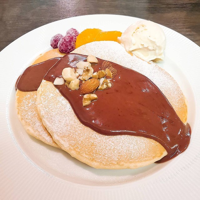 画像 インパクト抜群 銀座ブリッヂの メロンパンケーキ を紹介 値段や可愛い撮り方 そのほかの魅力的なメニューを紹介 9 10 Peachy ライブドアニュース