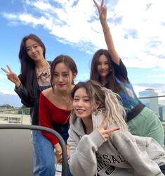 ��Υ���⤬����T-ARA �������1����֤��SNS�򹹿��ĥǥӥ塼15��ǯ��ǰ�˥��С�4�ͤ�����