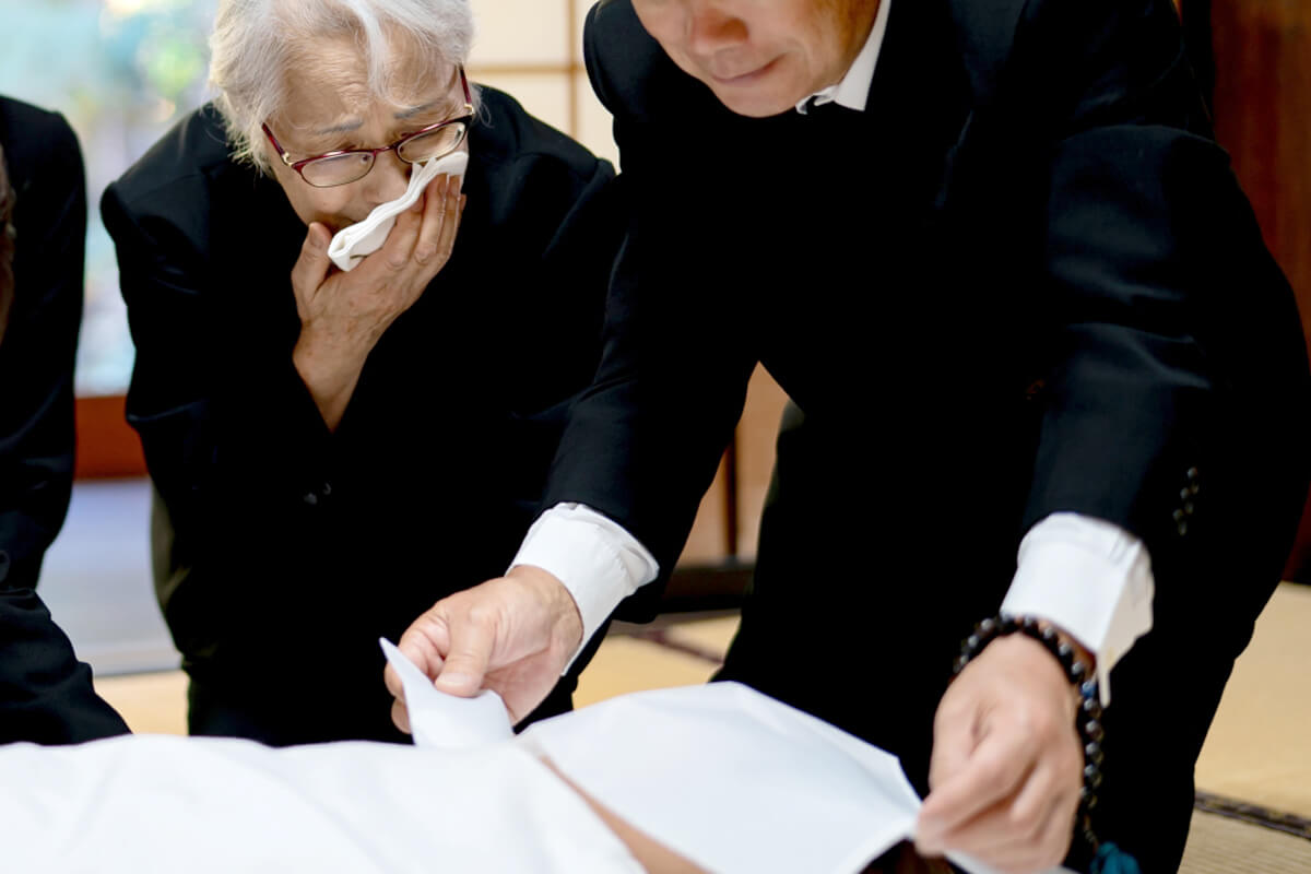 ���Ĥ˲�����뾮���ʽ��λҤ򸫤��ִ֡������β������äȱ󤶤���褦�ʵ������ˡ������٥ƥ��Ǽ���դ��֤롢˺����ʤ����̤�λ��֡��ʢ��̿��ȵ�����ʸ��ľ�ܴط�����ޤ����