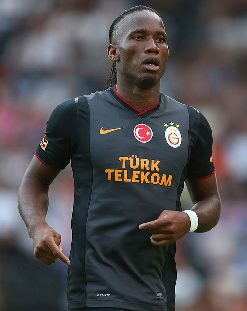 引退のディディエ・ドログバ、「記憶と記録に残したい」数多の