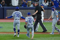 �������Ƥ��ɥ��㡼���Υ��㥹�ƥ��󡦥��֥쥹�����ڼ̿�������ʹ�ˡ�