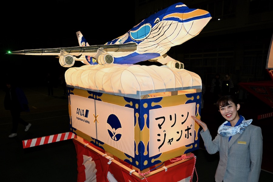 レトロな　マリンジャンボパネル ANAマリンジャンボ、大田区の高校生がねぶたで再現 訓練施設で展示予定