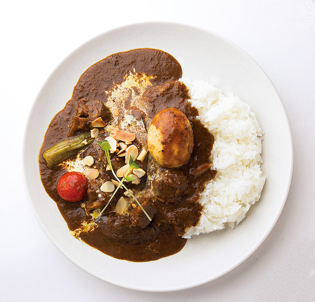 鎌倉散策のお目当ては絶品カレー 制覇したくなる カレー激戦区 鎌倉 長谷 由比ヶ浜のバラエティ豊かな人気カレー3選 Peachy ライブドアニュース