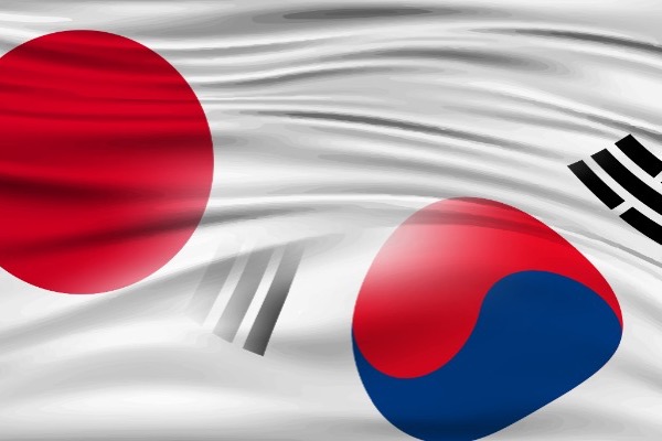 �ʼ̿���JBOY/stock.adobe.com��
