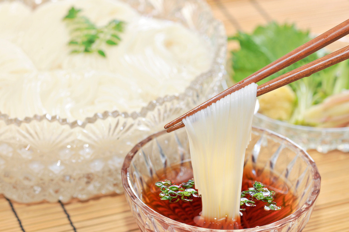 ゆですぎても大丈夫！時間がたっても「くっつかないそうめん」