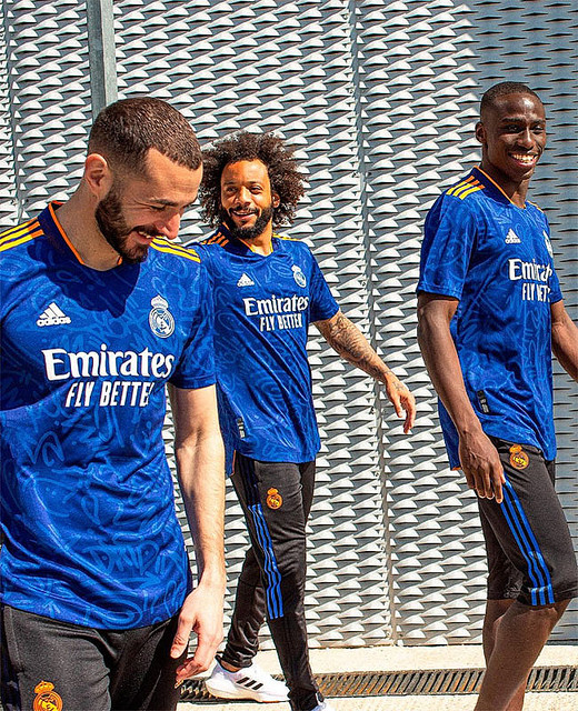 レアル・マドリー、21-22新アウェイユニフォーム発表！テーマは