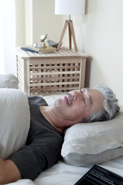 寝相がいいことは健康面では褒められない 医者が正しい睡眠法を伝授 ライブドアニュース