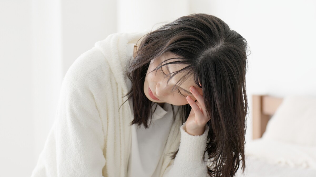 自律神経を手っ取り早く整えるにはおにぎりが効く？　手汗、首の凝り、胃腸の不調…今すぐわかる血糖値が乱れているサイン