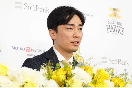 引退会見に臨んだ際のソフトバンク・和田毅【写真:竹村岳】