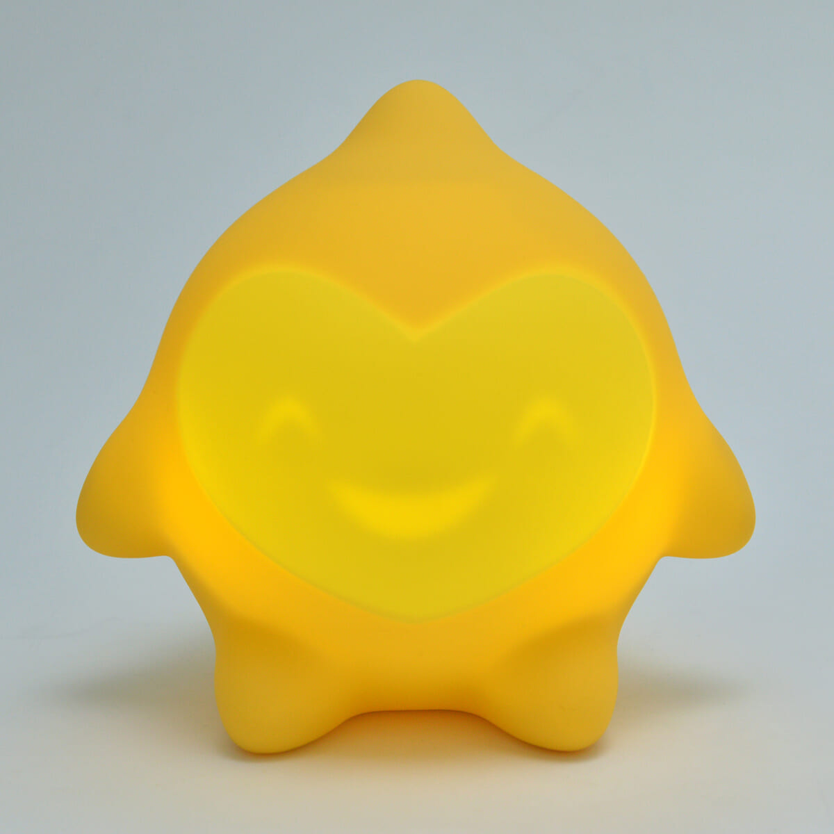 映画と一緒に楽しめるアーシャのドールやスターのフィギュア