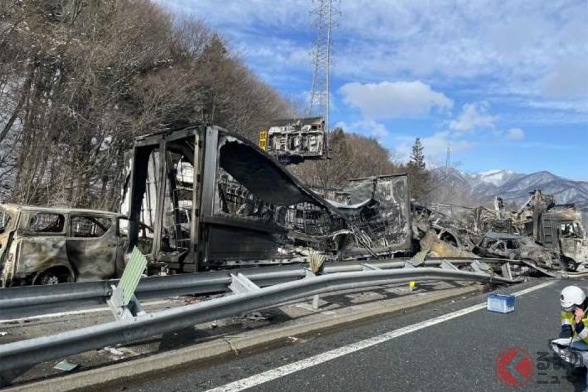 67台が巻き込まれた関越道大事故、ポイントは「最初の事故」