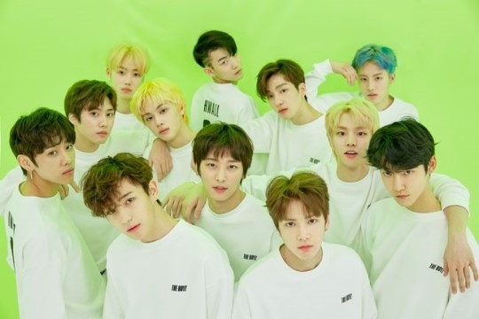THE BOYZ ASICS 3 CM