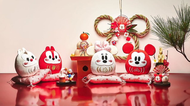 紅白だるまや干支コスチュームのぬいぐるみも ディズニーストア 21 ニューイヤー装飾グッズ ライブドアニュース