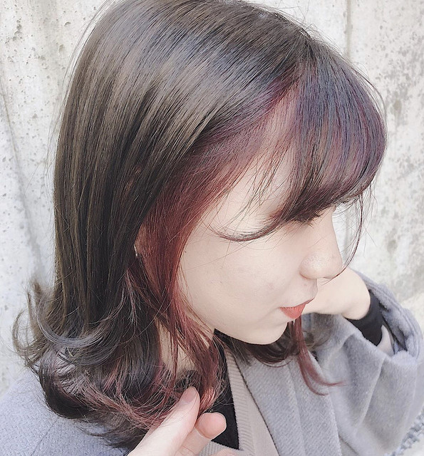 インナーカラーを入れるだけの髪色チェンジで自在にイメチェン おしゃれな最旬イヤリングカラーcatalog Peachy ライブドアニュース