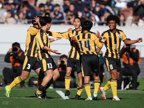 前橋育英サッカー部バック 高校サッカー】前橋育英が電光石火の逆転劇