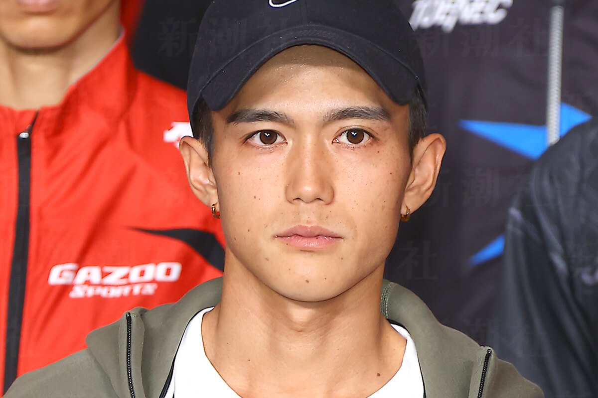 大迫選手といえば、陸上競技界では先んじてプロに転向したり、絶えず新たな挑戦を続けるアスリートだ