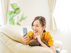  �ͥåȶ�Ԥ�Ź�ޱ��Ĥʤɤˤ����륳���Ȥ��ޤ�����֤󡢶������������ꤵ��뷹��������ޤ�������ɤΥͥåȶ�Ԥ�100���ߤ��¤���Τ����ȥ�����All About�Υޥ͡��Խ�����Ĵ�٤Ƥߤޤ�����������ͥ��������PIXTA 