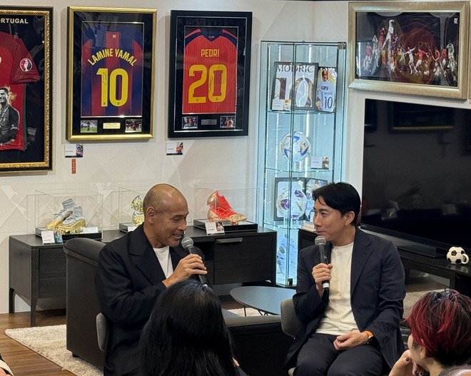 �ȡ������硼�ǹ⸶��ʺ��ˤ������ʱ��ˤ�������ɽ�ˤĤ��Ƹ�ä�����C��SOCCER DIGEST