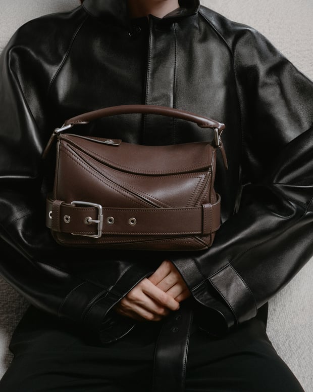 ロエベ「パズルバッグ」新作登場